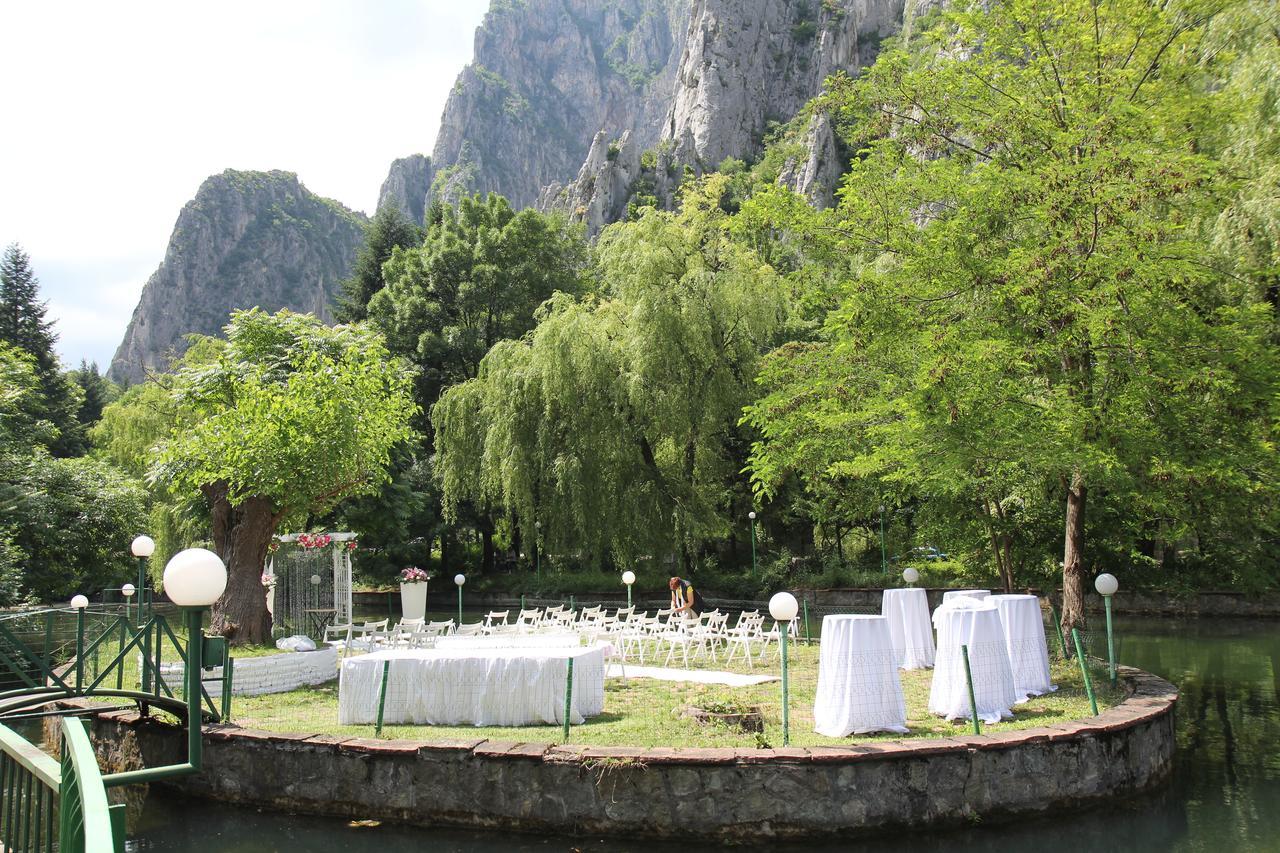 Hotel Complex Chayka Vratsa Esterno foto